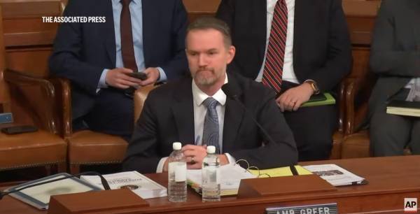 美国MLS NEXT职业联赛_中企抢购40船巴西大豆美国MLS NEXT职业联赛，美国豆农“悬着的心终于凉了”