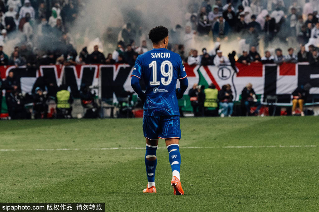 丹麦足球联赛_桑乔转会尤文图斯丹麦足球联赛，弗拉霍维奇加盟曼联：转会市场的震荡与期待