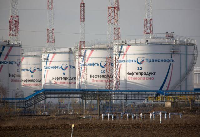 皇冠体育App下载_乌克兰：中国买石油只能2选1！特朗普亮关税新招皇冠体育App下载，要和中国硬碰硬