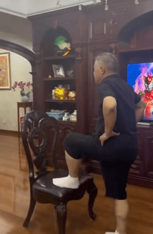 皇冠登3管理出租_65岁三高老人被女婿爆改成腹肌大爷皇冠登3管理出租，两个月累计瘦46斤！网友：你大爷还是你大爷