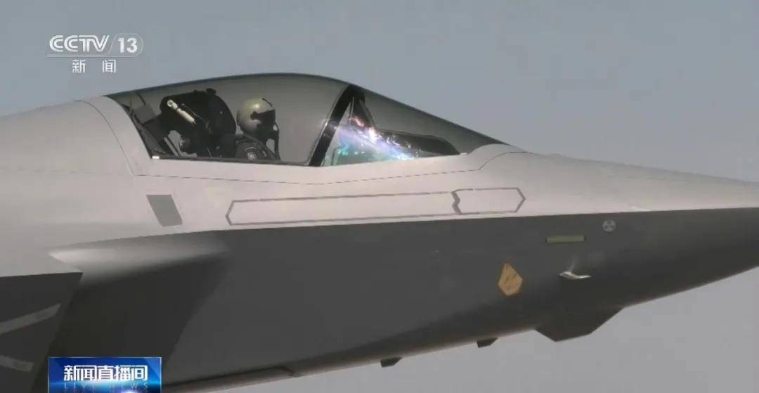 国际友谊赛U19_中国歼-35最新画面国际友谊赛U19！6枚中距弹、隐藏登机梯首次曝光！