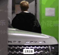 NBA篮球返水_他俩没分手但被拍到吵架了NBA篮球返水，吵得很凶......