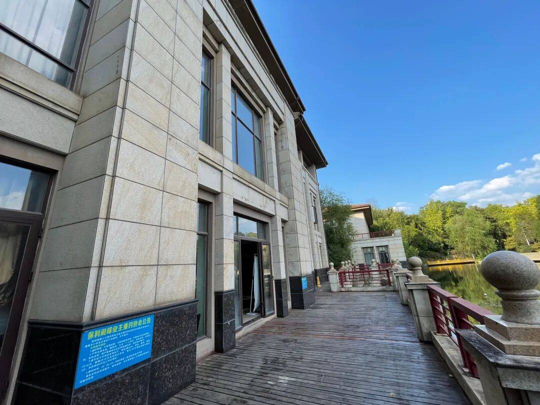 皇冠会员如何申请_3256平米别墅288万起拍皇冠会员如何申请，单价不到900元，内景配置曝光，目前0人报名；拍卖商回应：在开发商名下，想通过拍卖吸引更多人参与