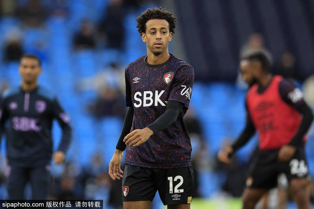 皇冠信用盘怎么开账号_瓜迪奥拉捡到宝！曼城最闪亮璞玉浮现皇冠信用盘怎么开账号，他让哈兰德笑开花