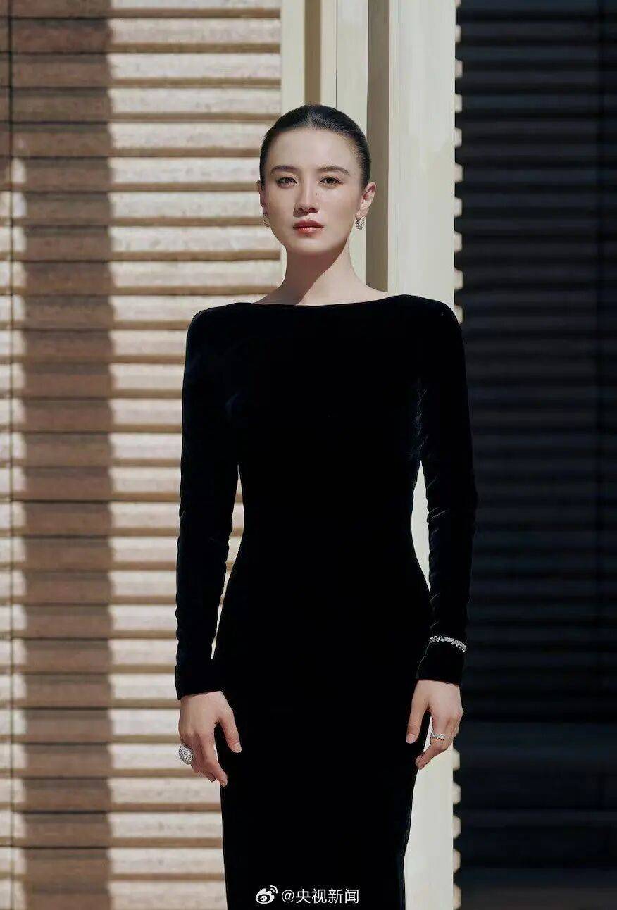 皇冠信用盘庄家_易烊千玺皇冠信用盘庄家，金鸡奖最年轻的最佳男主角！宋佳，最佳女主角！