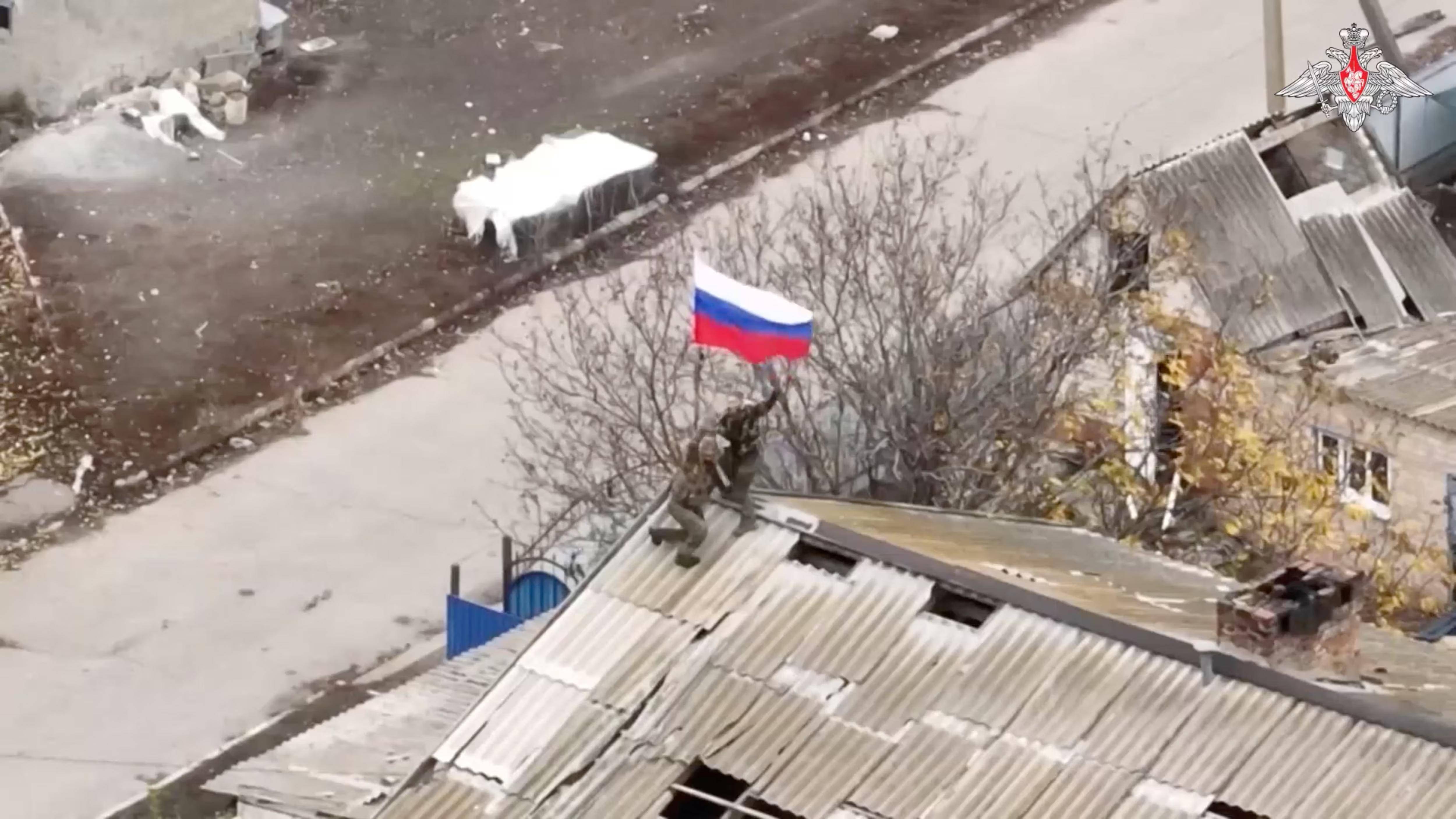 皇冠信用网怎么代理_俄罗斯坦克大军强突乌克兰第七州皇冠信用网怎么代理，美媒：乌军一个旅仅有30%官兵