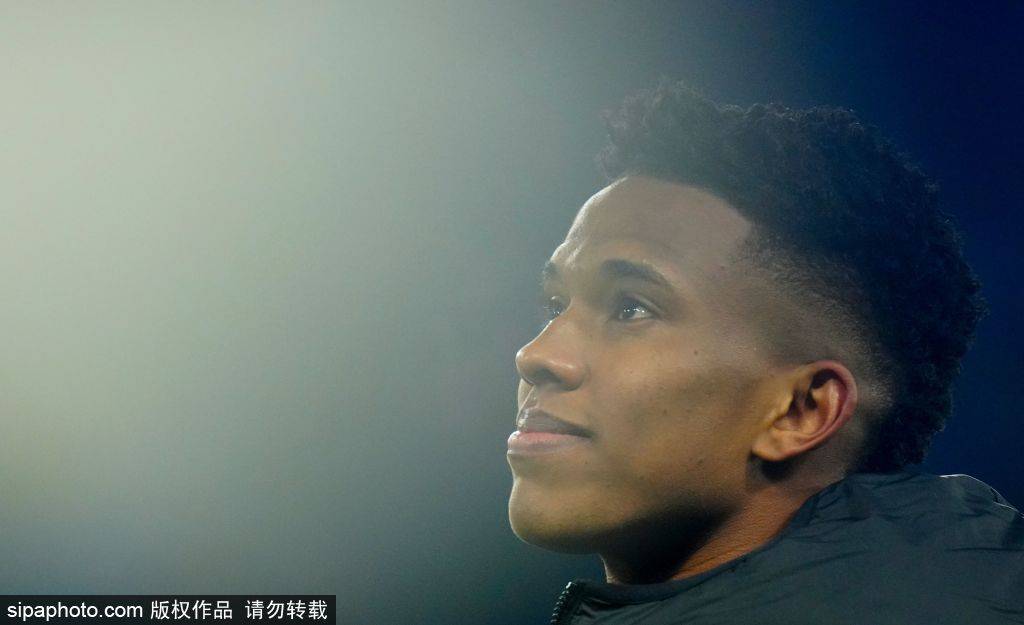 皇冠信用网怎么代理_奔着1亿去！18岁埃斯特旺身价仅6000万皇冠信用网怎么代理，欧冠5场3球+巴西4场4球