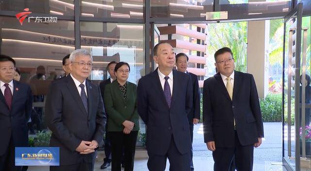 埃及足球_广东省委书记黄坤明、中国科学院院长侯建国埃及足球，共同揭牌