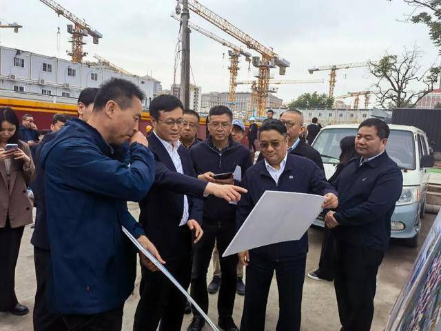 皇冠足球管理平台出租_北京市西城区区委副书记、区长刘东伟调研菜园街及枣林南里棚户区改造G地块城市更新等工作