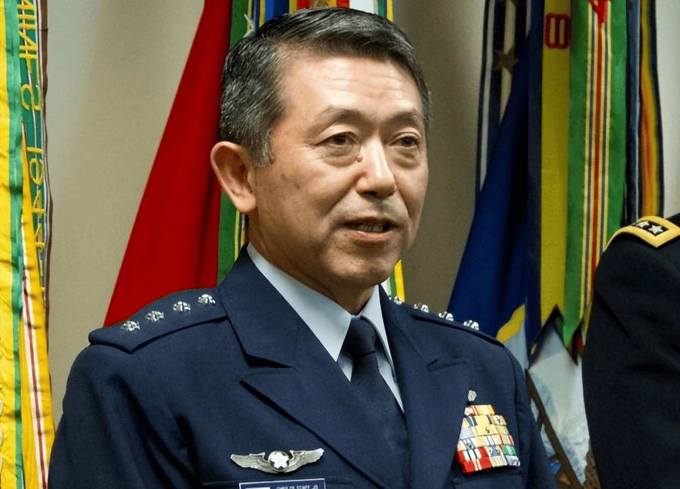 皇冠信用网代理_中日战场已经敲定？日本怒砸9万亿最后一搏皇冠信用网代理，中方一纸禁令，高市再陷绝境