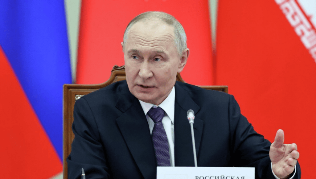 皇冠信用网正网_卢卡申科戳破窗户纸皇冠信用网正网，把中国与俄罗斯并列，直捅俄白同盟的心窝子